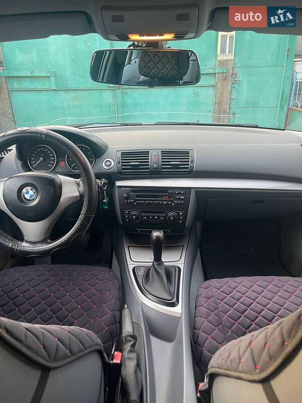 Хэтчбек BMW 1 Series 2005 в Светловодске фото 4 Хэтчбек BMW 1 Series 2005 в Светловодске