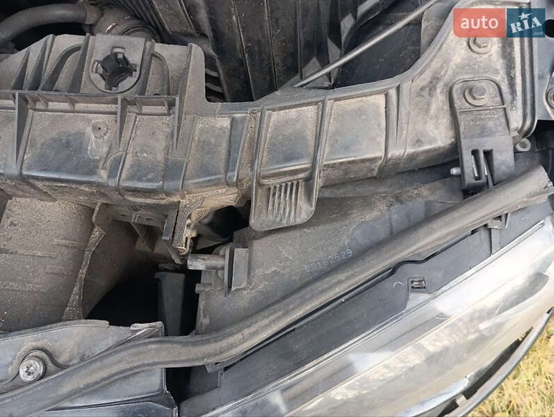 Хэтчбек BMW 1 Series 2006 в Вышгороде