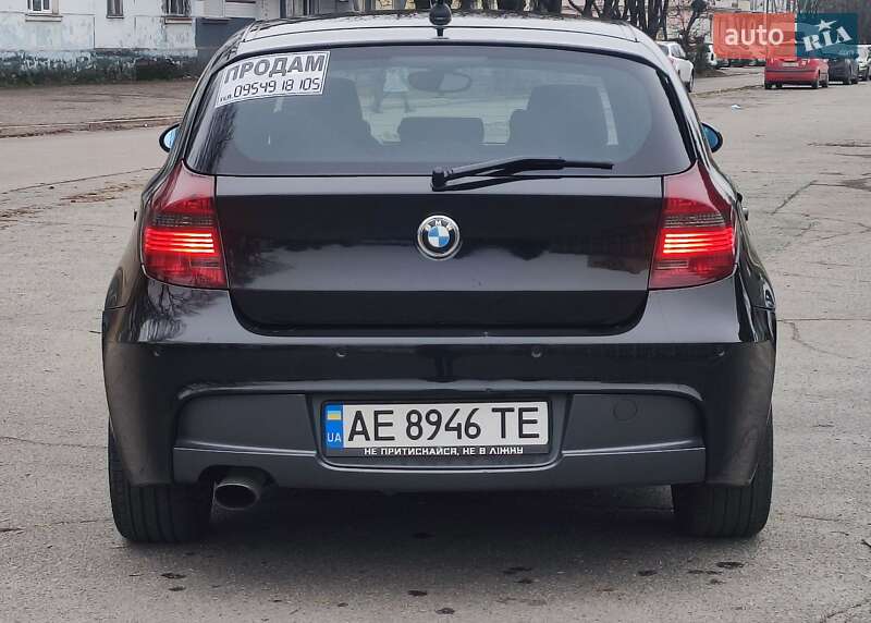 Хэтчбек BMW 1 Series 2009 в Каменском