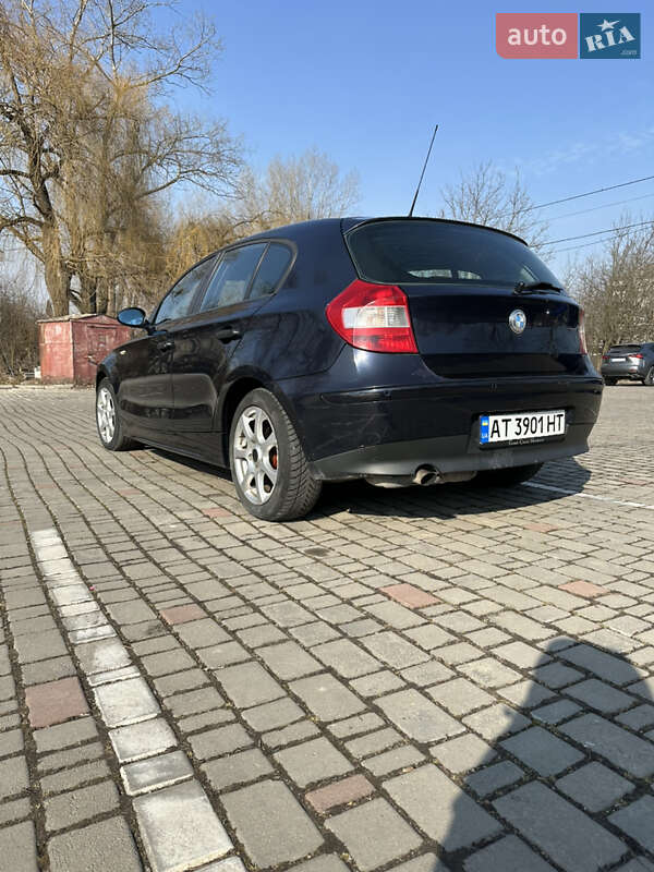 Хетчбек BMW 1 Series 2006 в Івано-Франківську