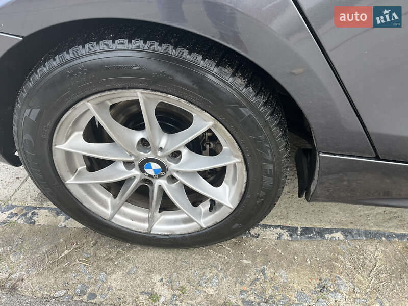 Хэтчбек BMW 1 Series 2005 в Киеве фото 12 Хэтчбек BMW 1 Series 2005 в Киеве