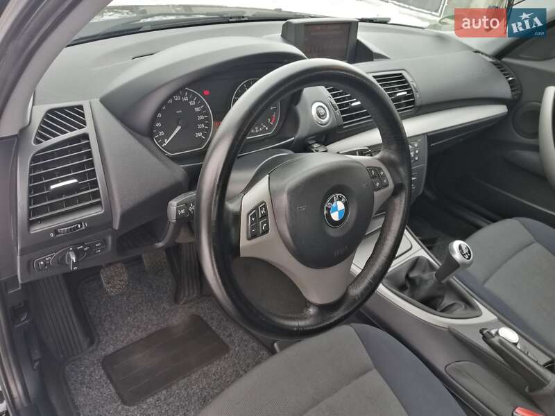 Хэтчбек BMW 1 Series 2005 в Тернополе фото 17 Хэтчбек BMW 1 Series 2005 в Тернополе