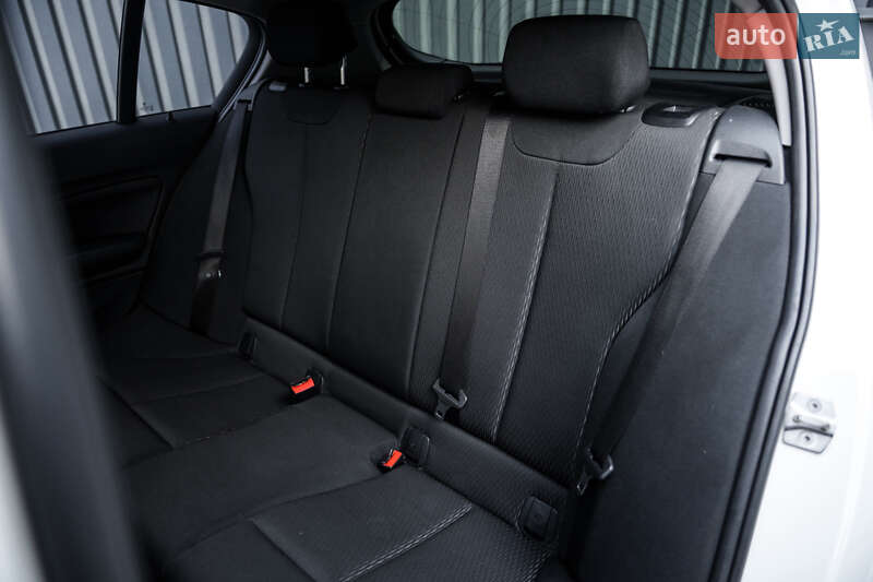 Хетчбек BMW 1 Series 2017 в Києві