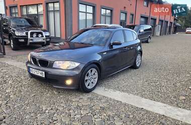 Хэтчбек BMW 1 Series 2005 в Тячеве