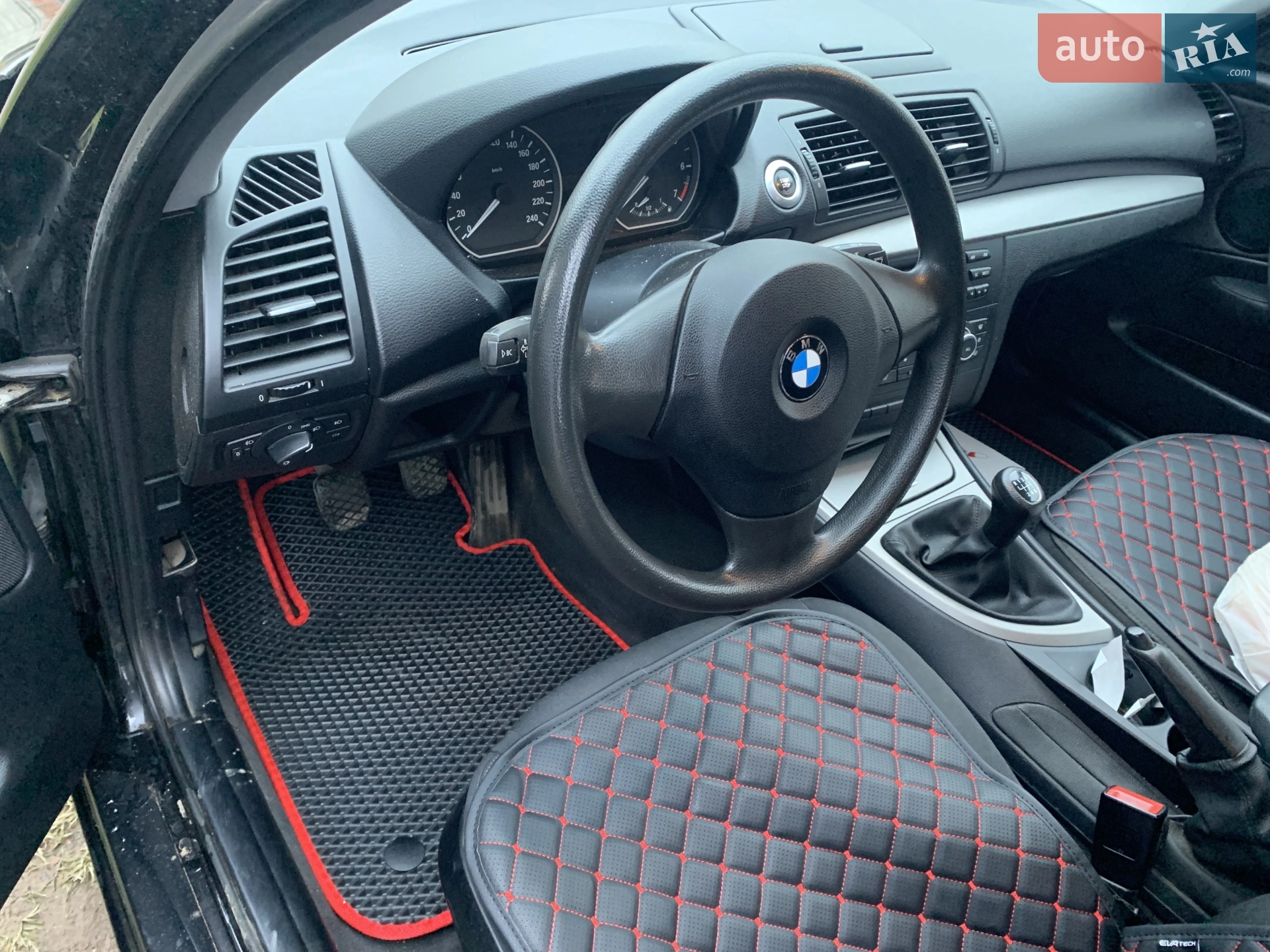 2010 BMW 1er - мініатюра 16
