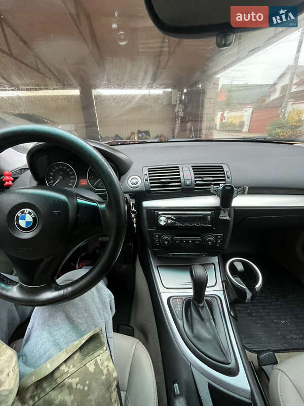 Хетчбек BMW 1 Series 2005 в Києві