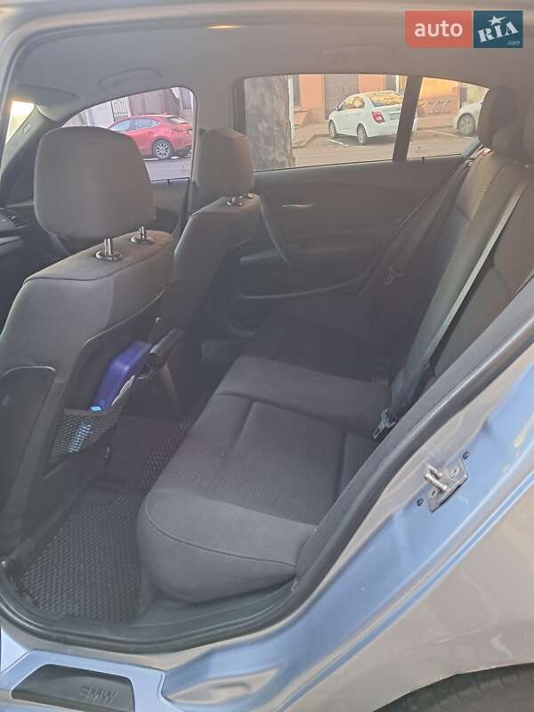 Хетчбек BMW 1 Series 2009 в Одесі фото 9 Хетчбек BMW 1 Series 2009 в Одесі