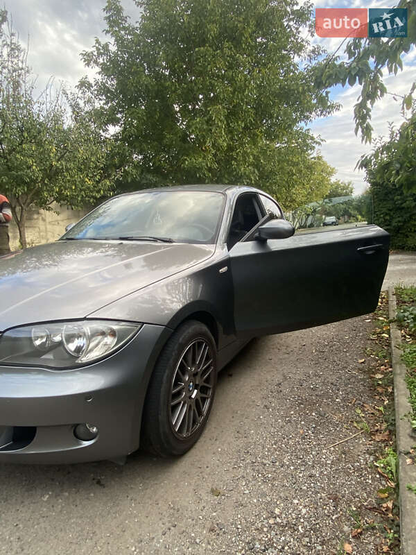Хэтчбек BMW 1 Series 2009 в Днепре фото 6 Хэтчбек BMW 1 Series 2009 в Днепре