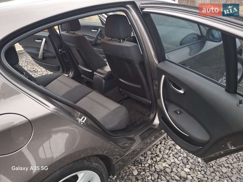 Хэтчбек BMW 1 Series 2005 в Иваничах