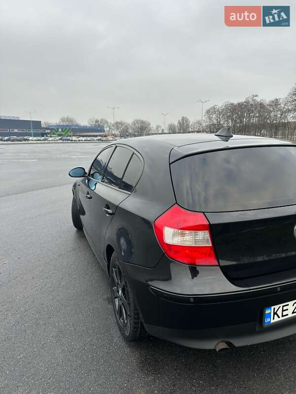 Хэтчбек BMW 1 Series 2005 в Днепре фото 11 Хэтчбек BMW 1 Series 2005 в Днепре