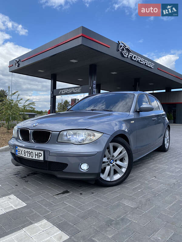 Хэтчбек BMW 1 Series 2004 в Каменец-Подольском