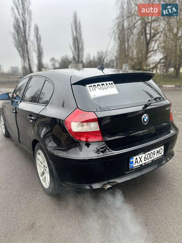 Хэтчбек BMW 1 Series 2004 в Киеве фото 17 Хэтчбек BMW 1 Series 2004 в Киеве