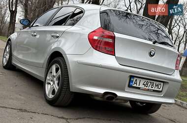Хэтчбек BMW 1 Series 2008 в Каменском