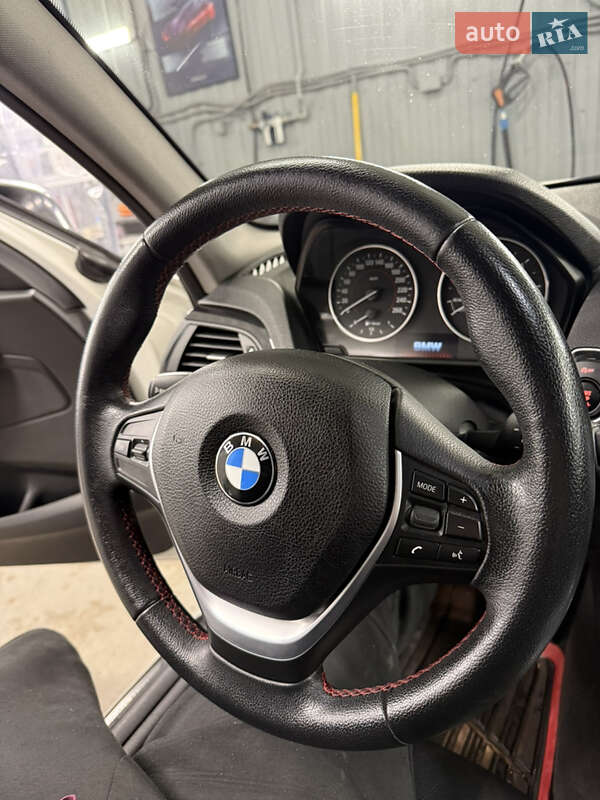 Хетчбек BMW 1 Series 2015 в Києві фото 23 Хетчбек BMW 1 Series 2015 в Києві