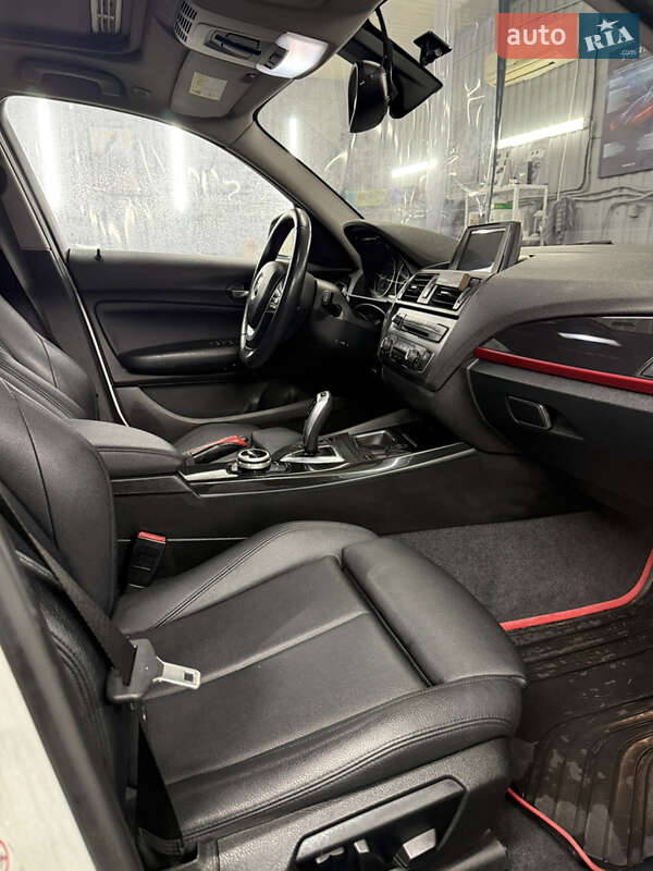 Хетчбек BMW 1 Series 2015 в Києві фото 27 Хетчбек BMW 1 Series 2015 в Києві