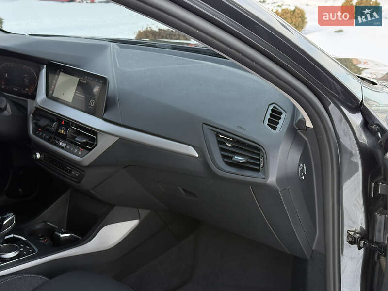 Хетчбек BMW 1 Series 2020 в Тернополі