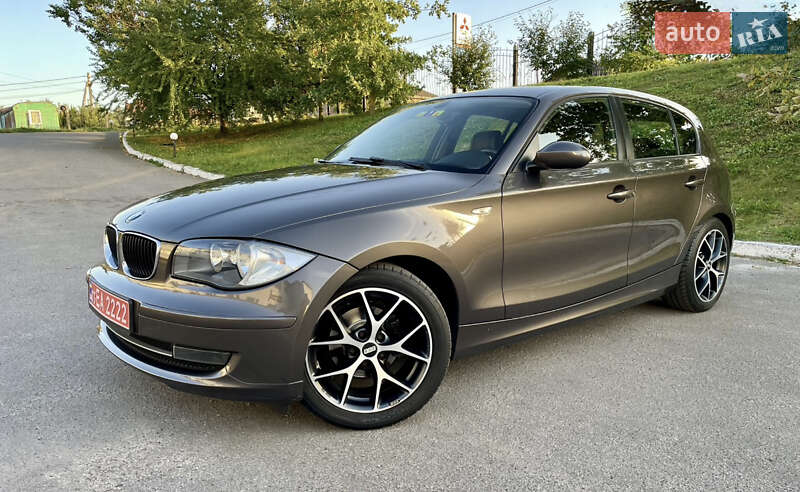Хетчбек BMW 1 Series 2007 в Сумах
