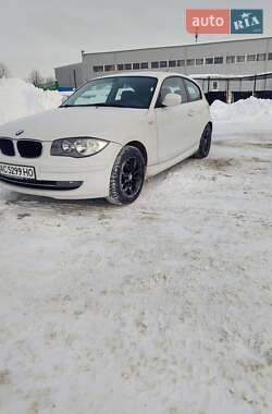 Хетчбек BMW 1 Series 2009 в Львові