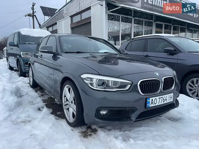 BMW 1 Series 2016 VIN WBA1V51030V721513 фото оголошення 11 з 48