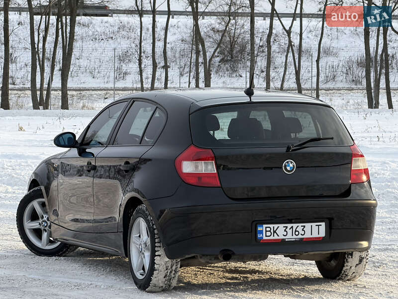 Хэтчбек BMW 1 Series 2005 в Днепре