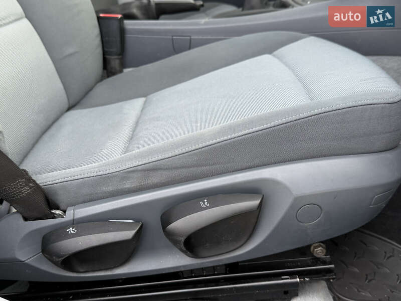 Хэтчбек BMW 1 Series 2005 в Днепре