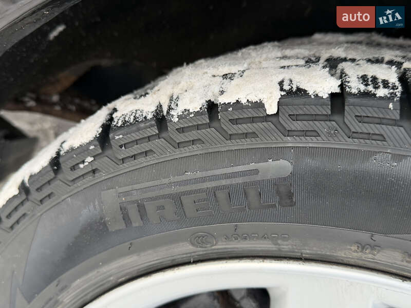 Хэтчбек BMW 1 Series 2005 в Днепре