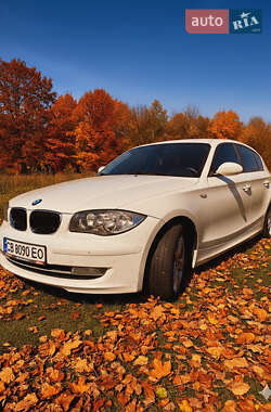 Хэтчбек BMW 1 Series 2008 в Чернигове