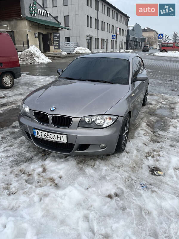 Хэтчбек BMW 1 Series 2009 в Ивано-Франковске фото 2 Хэтчбек BMW 1 Series 2009 в Ивано-Франковске