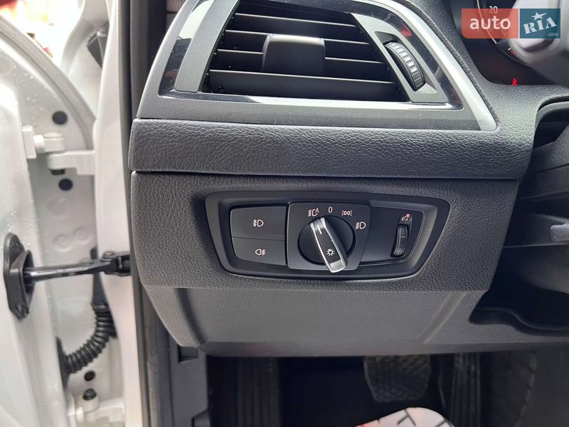 Хэтчбек BMW 1 Series 2019 в Львове