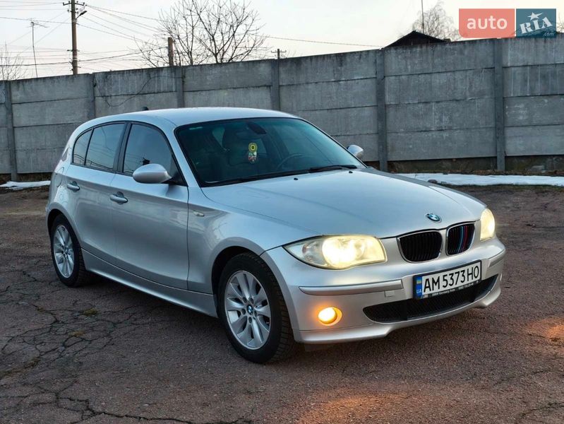 Хэтчбек BMW 1 Series 2006 в Бердичеве
