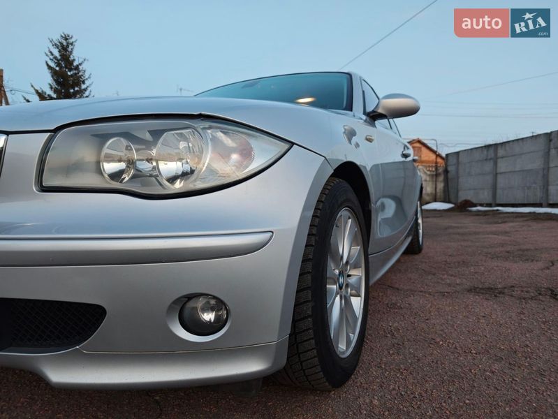 Хэтчбек BMW 1 Series 2006 в Бердичеве