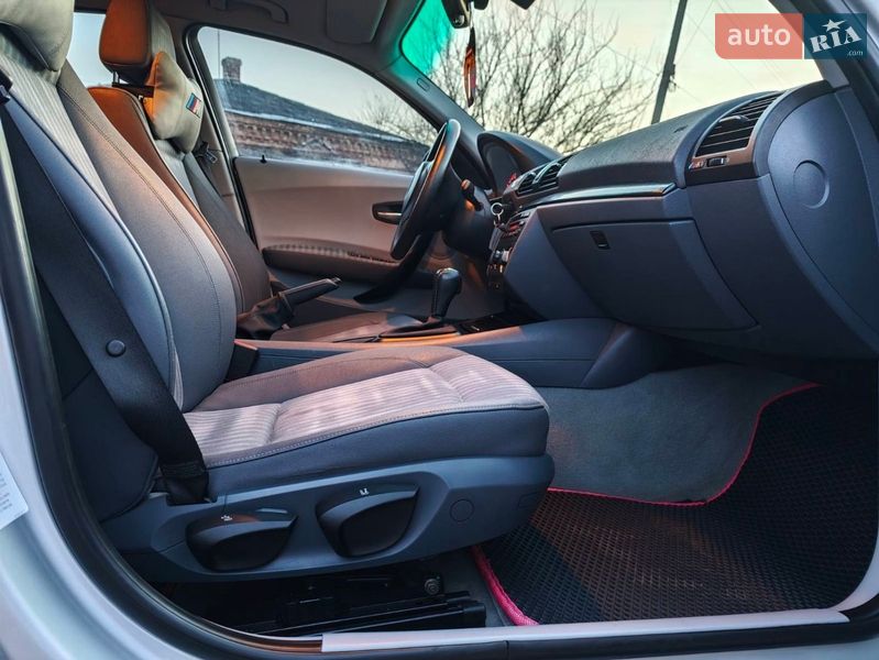 Хэтчбек BMW 1 Series 2006 в Бердичеве