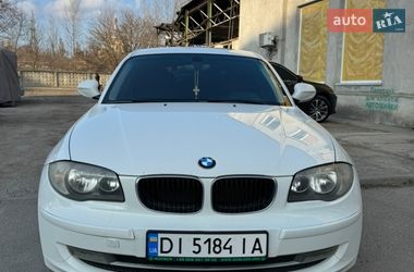 Хэтчбек BMW 1 Series 2010 в Вышгороде