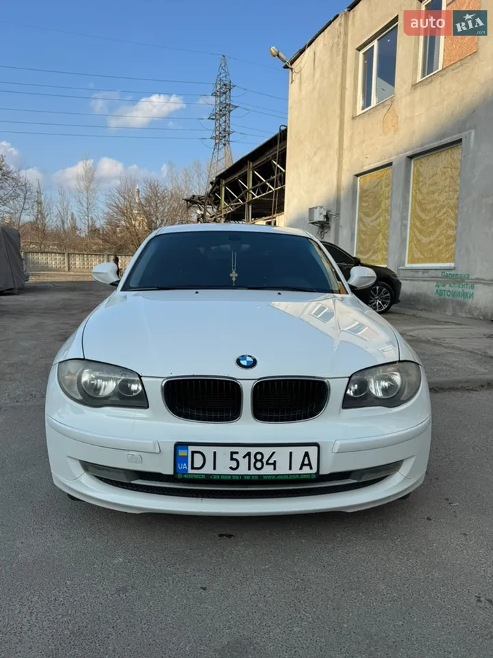 2010 BMW 1er - мініатюра 12