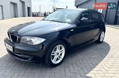 Хэтчбек BMW 1 Series 2011 в Мукачево