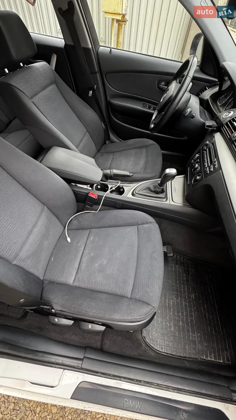 2010 BMW 1er - мініатюра 13