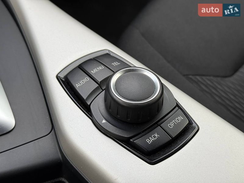 Хэтчбек BMW 1 Series 2017 в Киеве