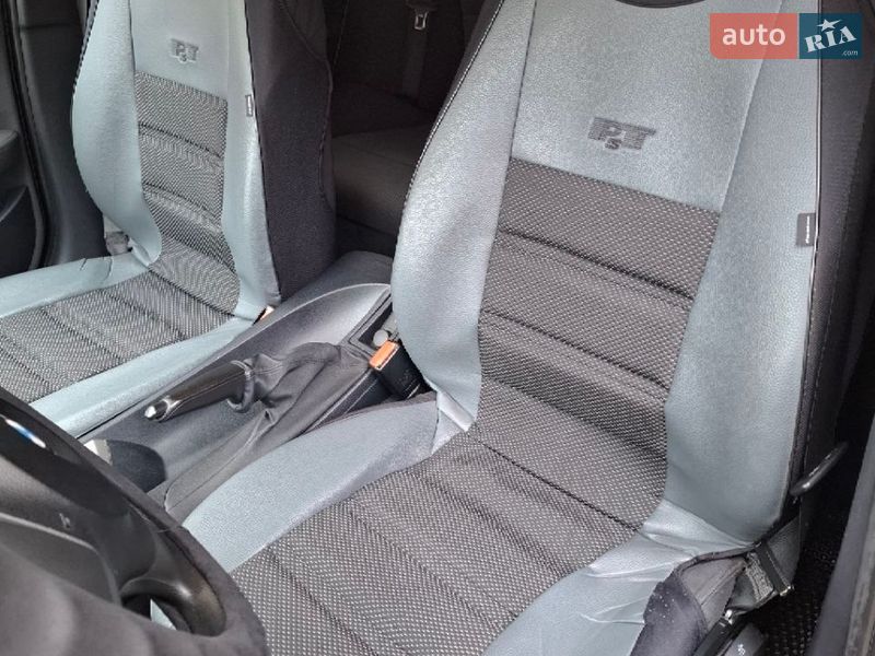 Хэтчбек BMW 1 Series 2006 в Одессе