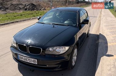 Хэтчбек BMW 1 Series 2010 в Киеве