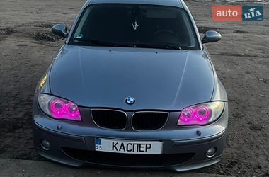 Хэтчбек BMW 1 Series 2005 в Шевченкове