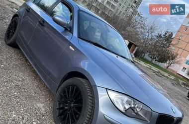 Хэтчбек BMW 1 Series 2006 в Одессе