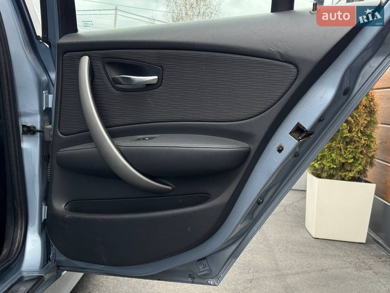 Хэтчбек BMW 1 Series 2011 в Ровно фото 50 Хэтчбек BMW 1 Series 2011 в Ровно