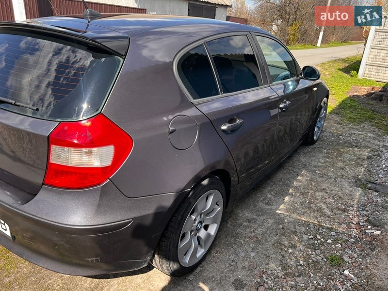 Хэтчбек BMW 1 Series 2006 в Киеве фото 4 Хэтчбек BMW 1 Series 2006 в Киеве