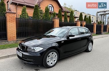 Хэтчбек BMW 1 Series 2008 в Александрие