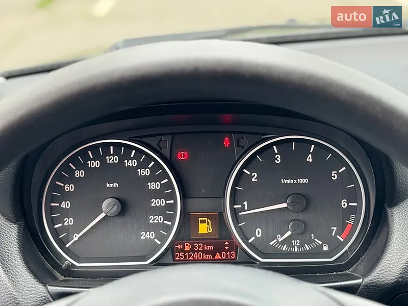 BMW 1 Series 2008 VIN WBAUE31080E170190 фото оголошення 17 з 60