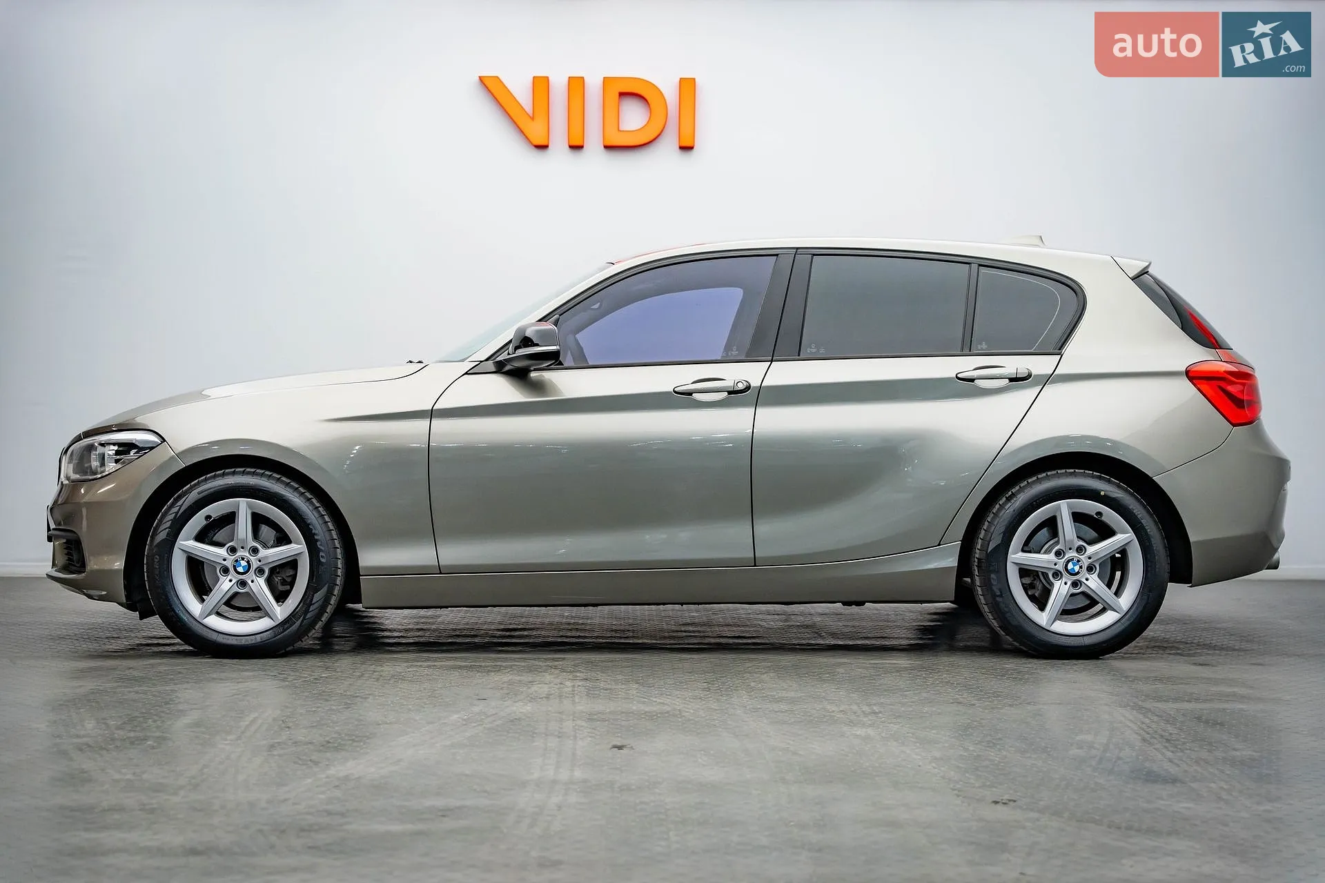 2017 BMW 1er - мініатюра 3