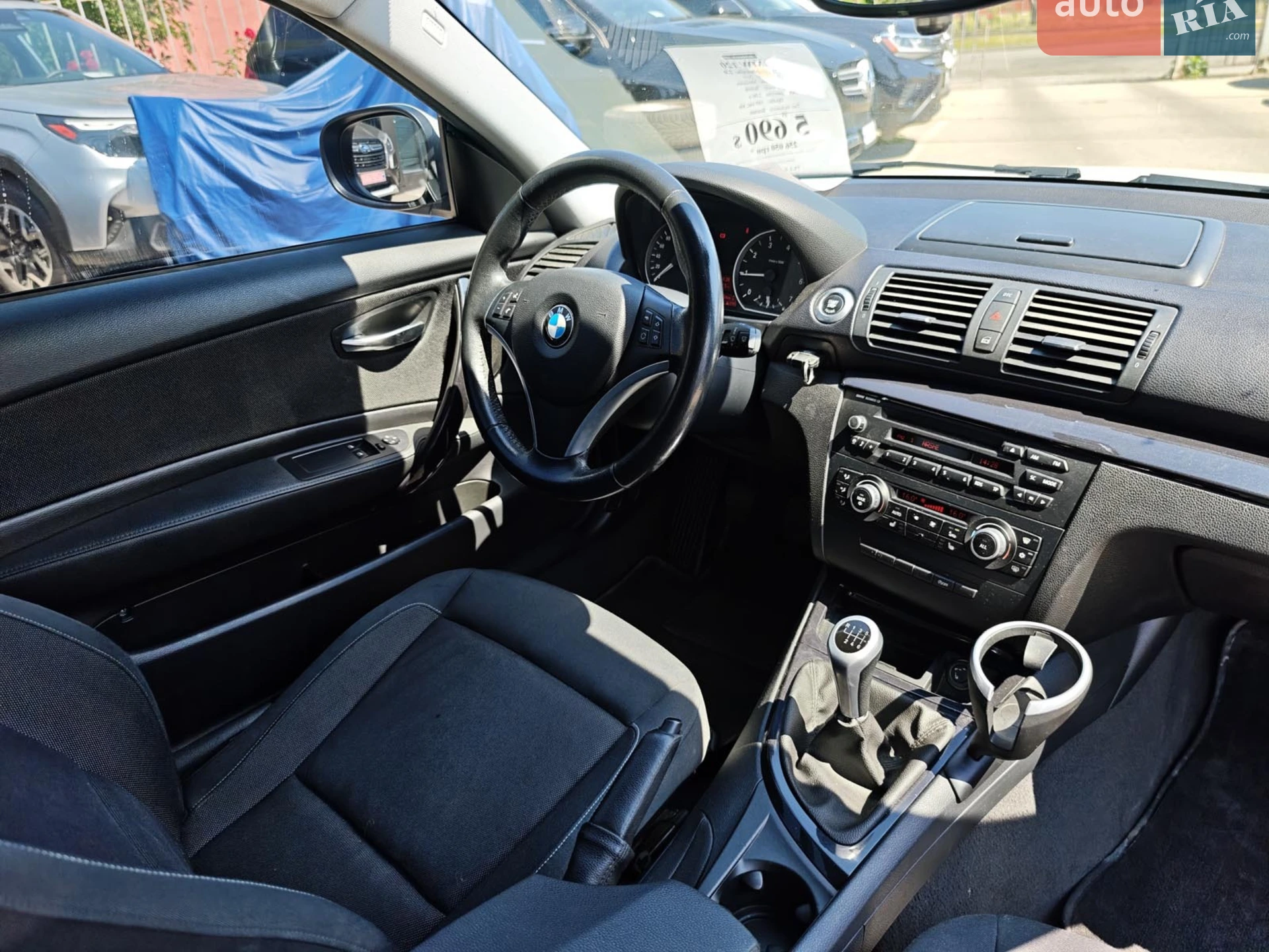2010 BMW 1er - мініатюра 12