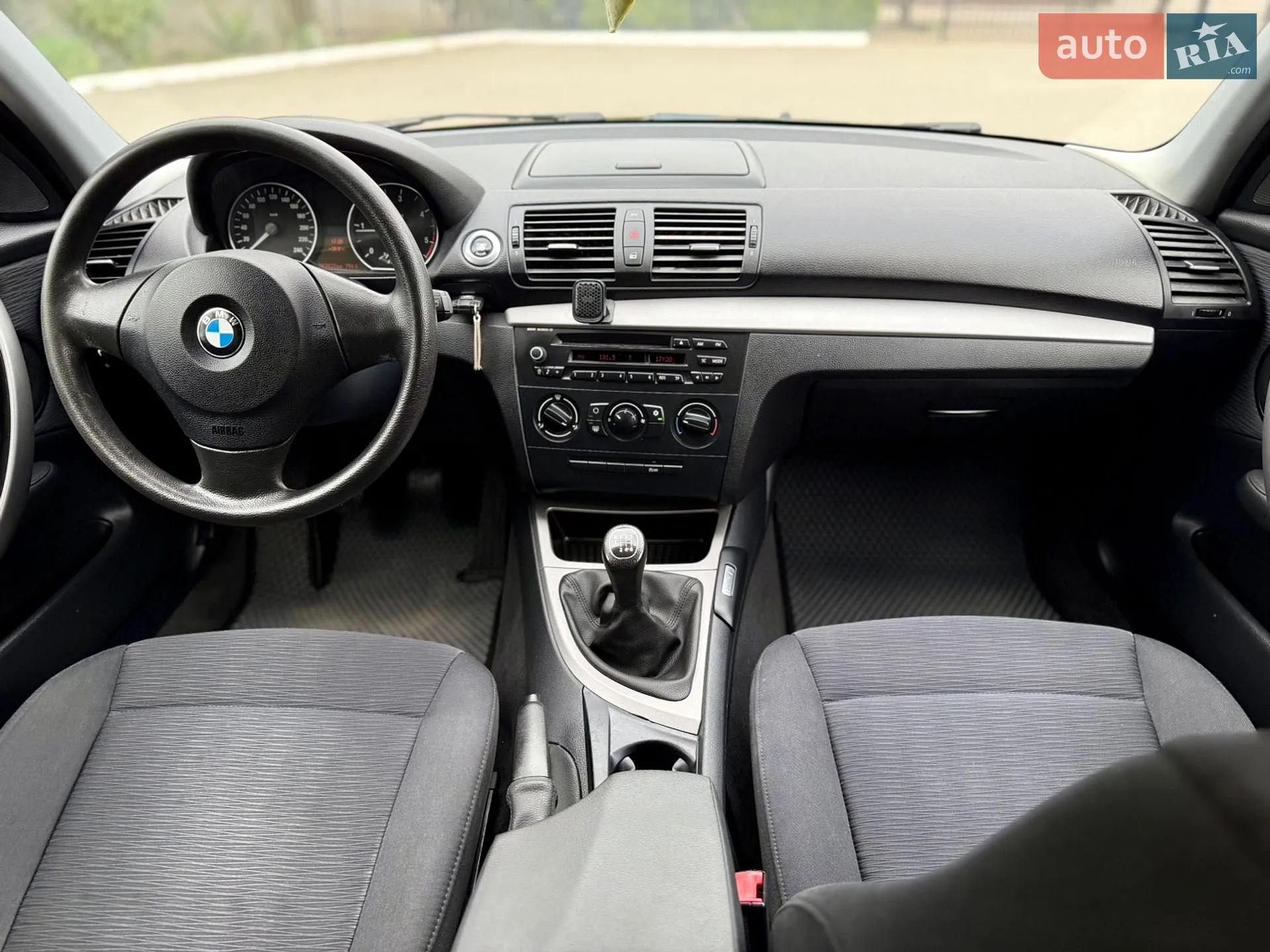2010 BMW 1er - мініатюра 16