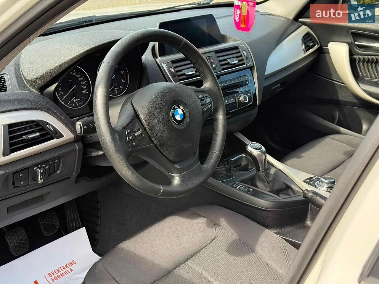2016 BMW 1er - мініатюра 16
