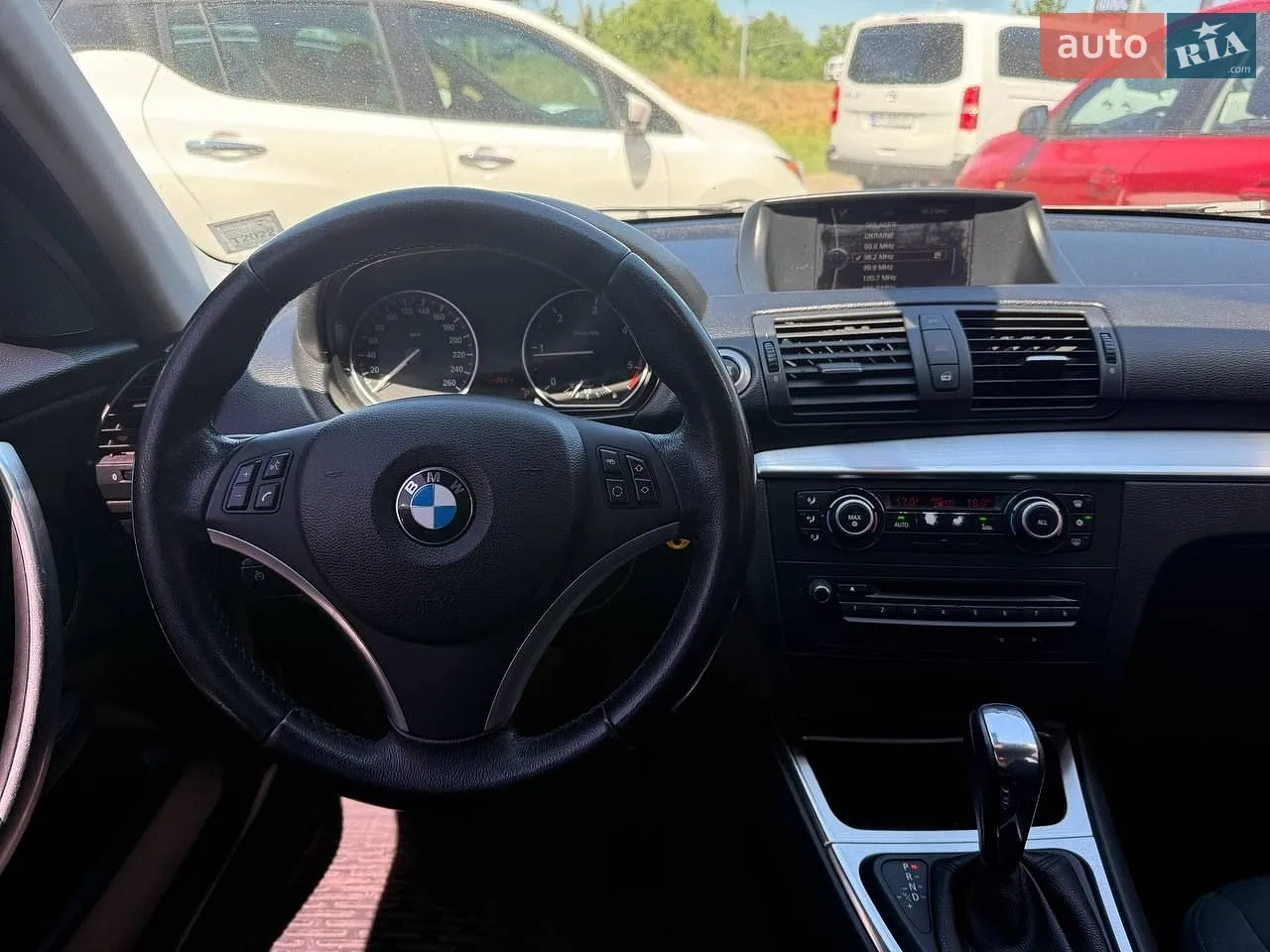 2010 BMW 1er - мініатюра 13